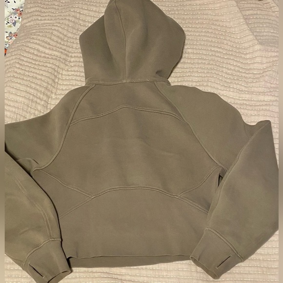 Lululemon Quarter Zip Scuba - Picture 4 of 4